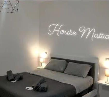 House Mattia Leilighet Bari Eksteriør bilde